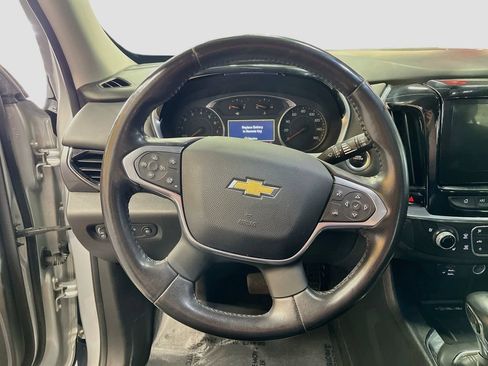 Used 2021 Chevrolet Traverse Premier w/ Redline Edition AWD/4WD image 11
