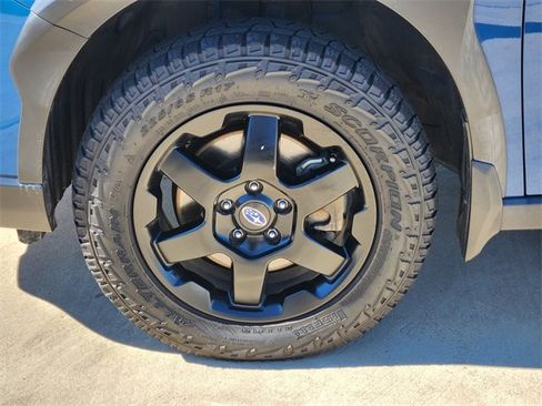 Used 2022 Subaru Outback Wilderness w/ Wilderness Package image 12