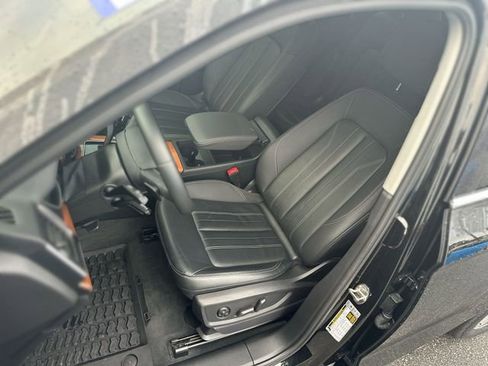 Used 2023 Audi Q5 2.0T Premium w/ Convenience Package AWD/4WD image 12