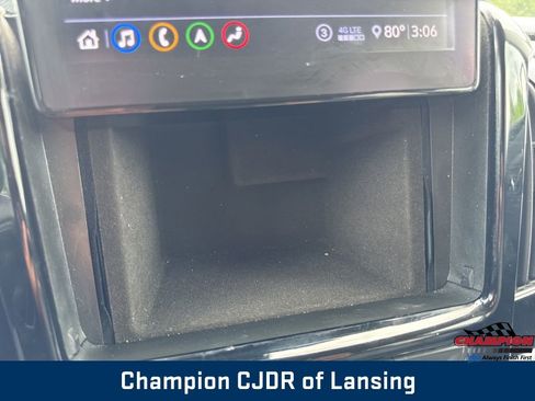 Used 2021 Chevrolet Traverse Premier w/ LPO, Cargo Package image 16