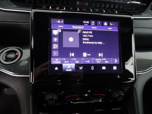 Certified 2023 Jeep Grand Cherokee Altitude image 15