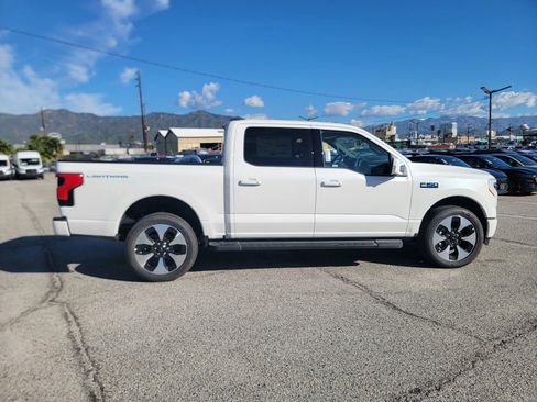 New 2025 Ford F150 Lightning Platinum image 3