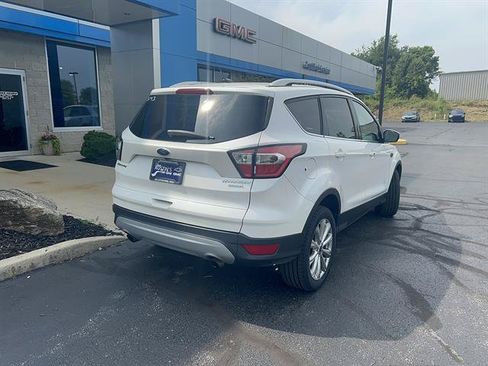 Used 2017 Ford Escape Titanium FWD image 7