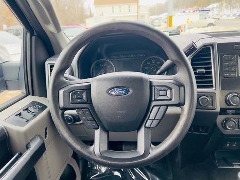 Used 2015 Ford F150 XLT w/ Trailer Tow Package image 26