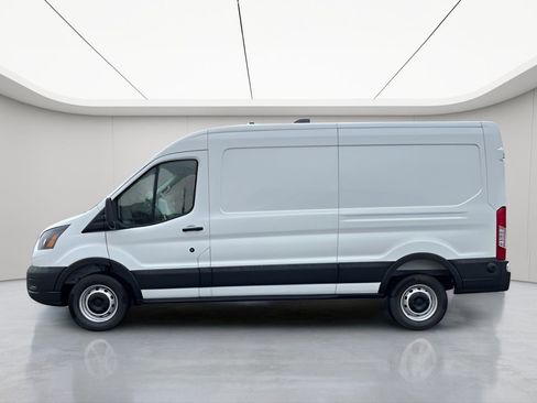 New 2026 Ford Transit 250 148 Medium Roof w/ Load Area Protection Package image 4