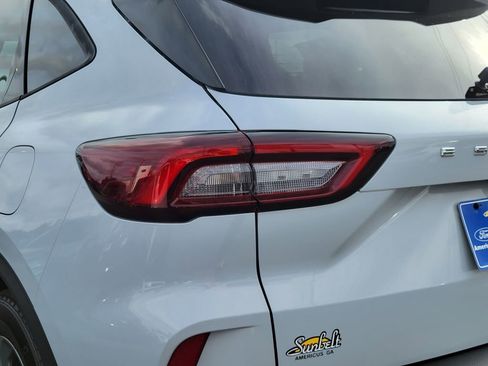 New 2026 Ford Escape ST-Line w/ Tech Pack #1 image 12