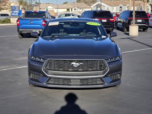 Certified 2024 Ford Mustang Coupe image 8
