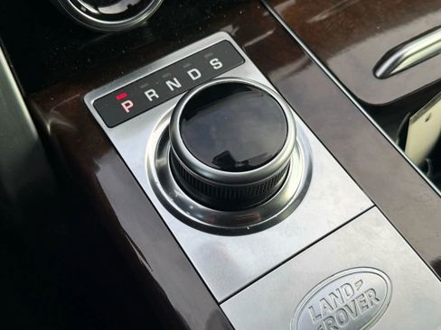 Used 2022 Land Rover Range Rover Westminster Edition image 16