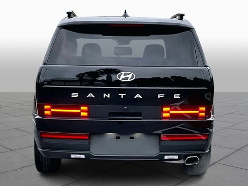 Used 2024 Hyundai Santa Fe SEL image 4