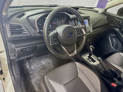 Used 2018 Subaru Crosstrek 2.0i Premium w/ Eyesight System image 9