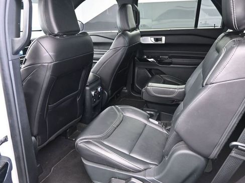 Used 2021 Ford Explorer ST w/ Premium Technology Package image 17