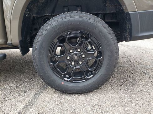 New 2025 Ford Ranger Lariat w/ Black Appearance Package image 15