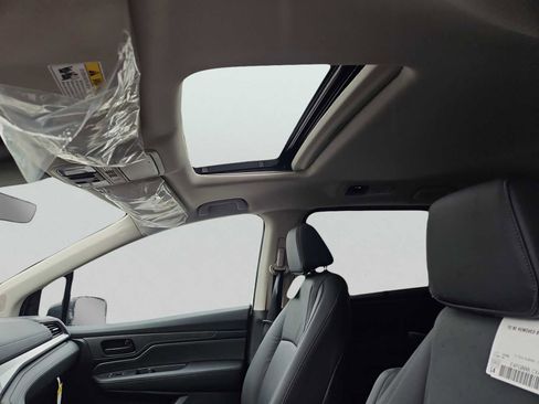 New 2026 Honda Odyssey EX-L image 7