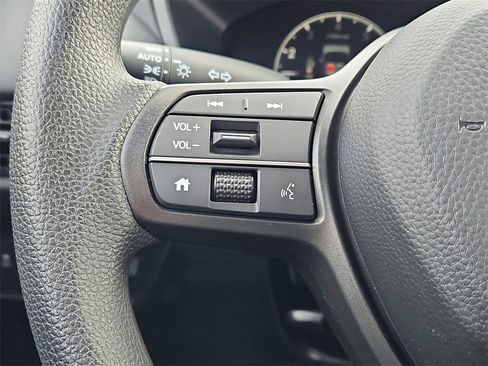 New 2026 Honda HR-V LX image 11