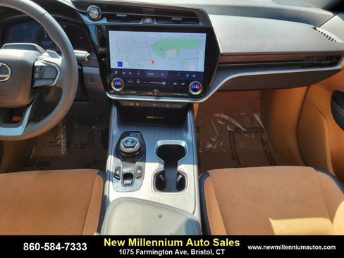 Used 2023 Lexus RZ 450e Premium image 14