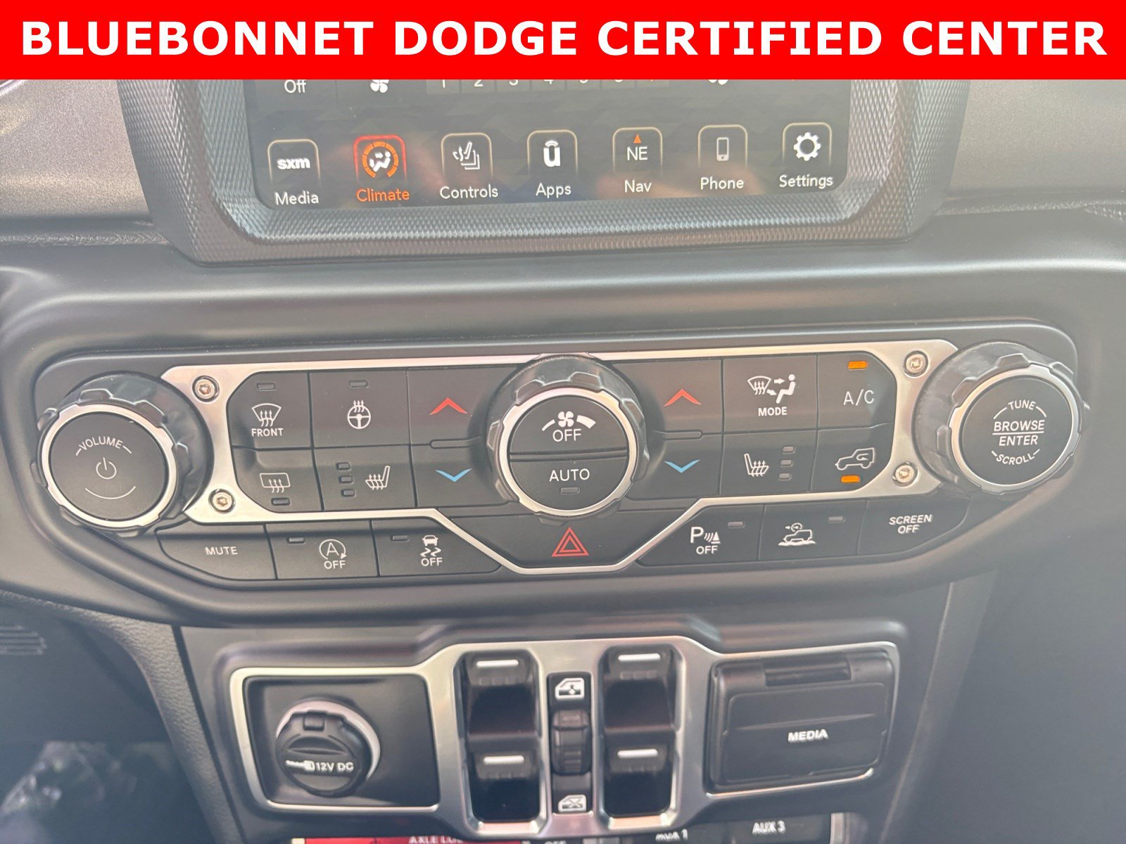 Used 2020 Jeep Gladiator Mojave AWD/4WD image 20