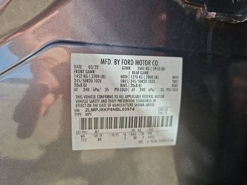 Used 2022 Lincoln Nautilus Reserve w/ Equipment Group 201A image 37