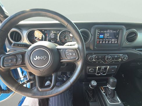 Used 2021 Jeep Gladiator Sport AWD/4WD image 20