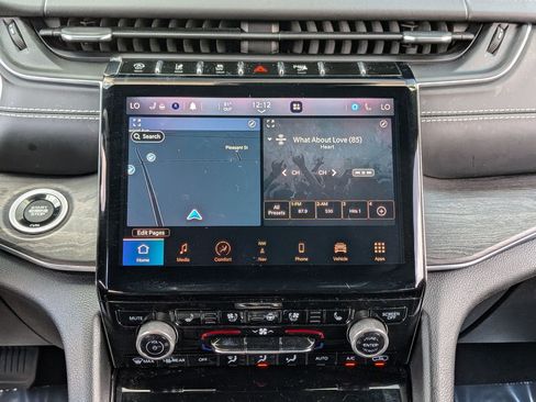 Certified 2021 Jeep Grand Cherokee L Overland w/ Luxury Tech Group IV image 33