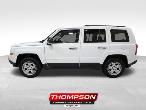Used 2015 Jeep Patriot Sport w/ Power Value Group FWD image 1
