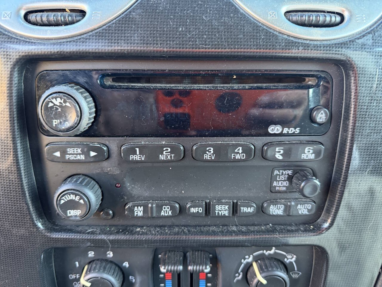Used 2002 GMC Envoy SLE AWD/4WD image 35