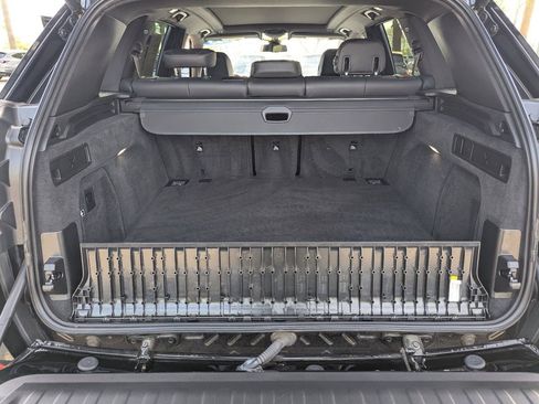 Used 2023 BMW X5 sDrive40i image 9