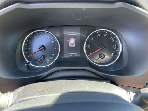 Used 2021 Toyota RAV4 XLE w/ Convenience Package image 29