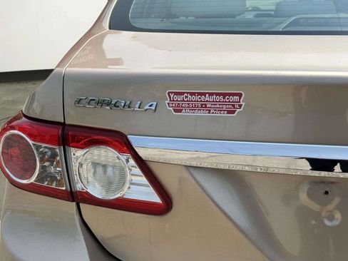 Used 2012 Toyota Corolla LE FWD image 32