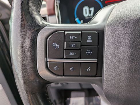 Used 2021 Ford F150 Lariat w/ Equipment Group 502A High AWD/4WD image 18