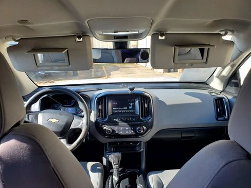 Used 2018 Chevrolet Colorado W/T RWD image 43