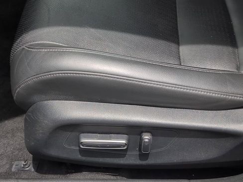 Certified 2023 Honda Civic Touring image 14