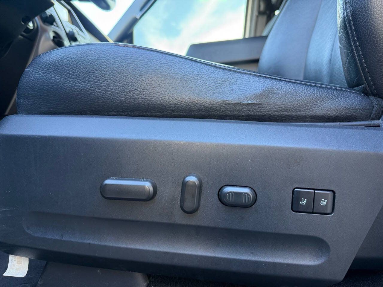 Used 2017 Ford Expedition EL Limited RWD image 38