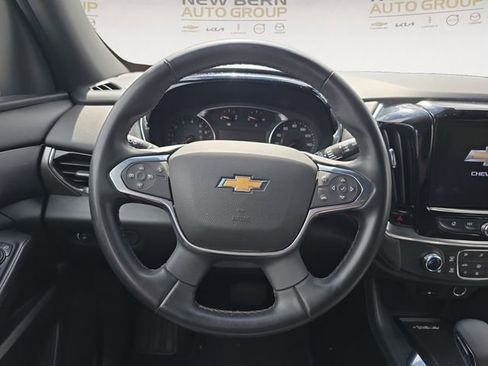 Used 2023 Chevrolet Traverse LT AWD/4WD image 12