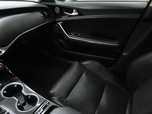 Used 2018 Kia Stinger Premium AWD/4WD image 20