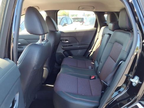 New 2026 Nissan Kicks SR w/ SR Premium Package AWD/4WD image 5