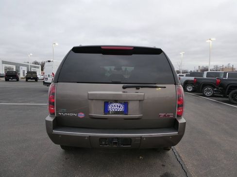 Used 2012 GMC Yukon Denali image 19