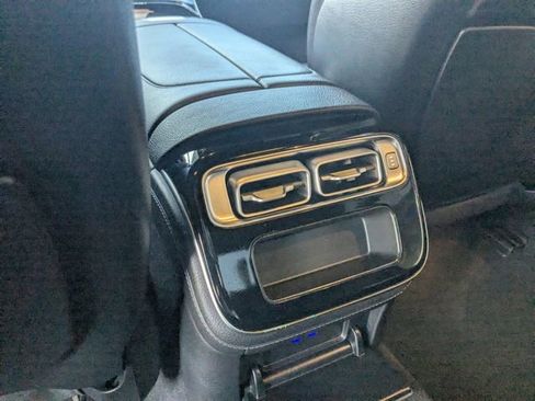 Used 2023 Mercedes-Benz S 500 4MATIC image 13