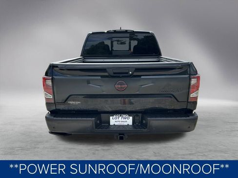 Used 2023 Nissan Titan PRO-4X w/ Pro-4x Convenience Package image 6