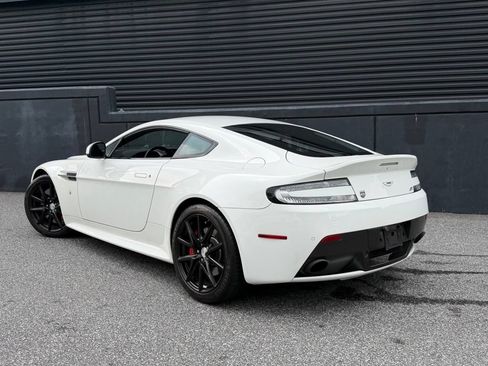 Used 2015 Aston Martin V8 Vantage GT RWD image 3