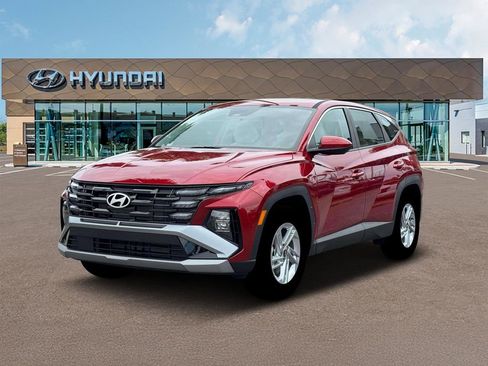 New 2026 Hyundai Tucson SE image 1