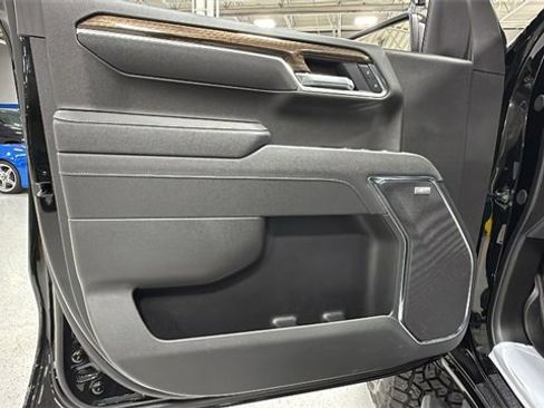 New 2025 Chevrolet Silverado 1500 RST w/ Convenience Package II image 9