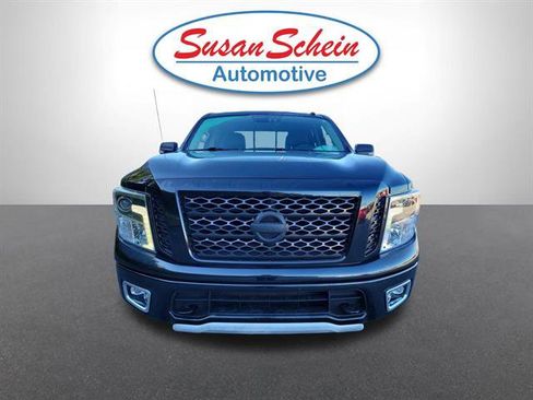 Used 2018 Nissan Titan PRO-4X image 24