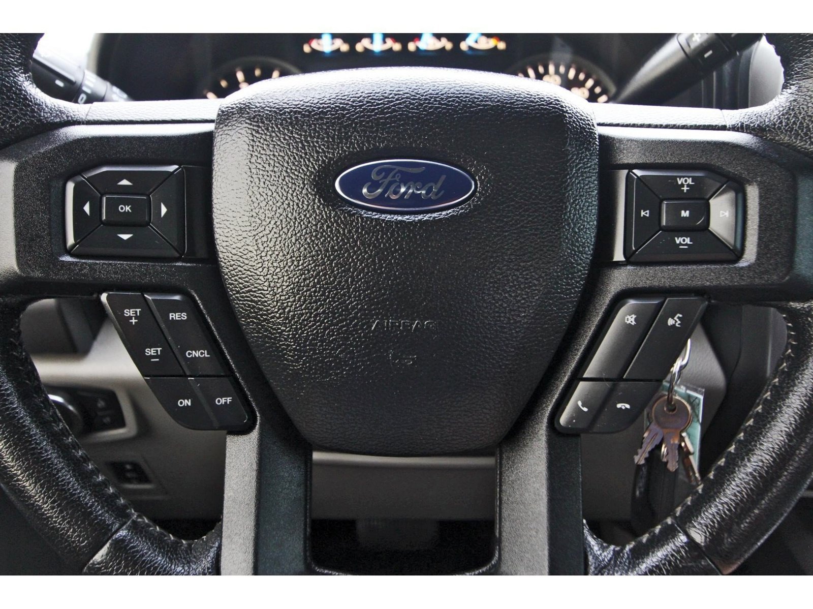 Used 2015 Ford F150 XLT w/ Equipment Group 302A Luxury RWD image 18