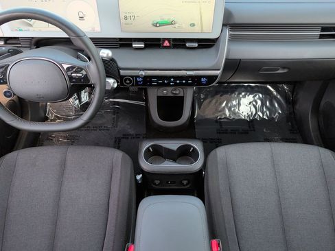 Certified 2024 Hyundai Ioniq 5 SEL RWD image 17