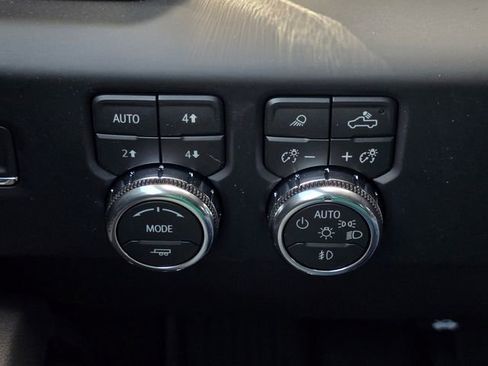 New 2026 GMC Sierra 1500 AT4 AWD/4WD image 21
