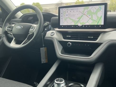 New 2026 Ford Explorer Active image 3