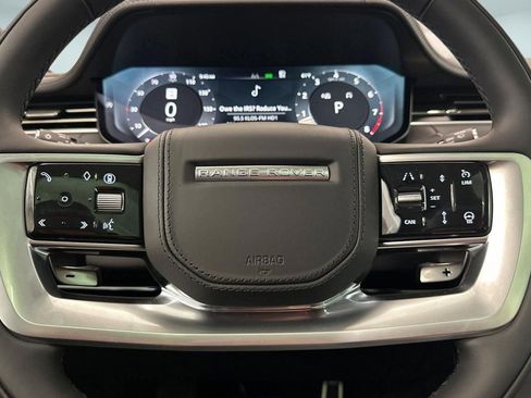 Certified 2025 Land Rover Range Rover Long Wheelbase SE AWD/4WD image 8