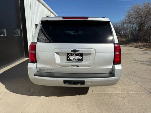 Used 2019 Chevrolet Suburban LT w/ Max Trailering Package image 6