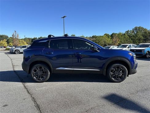 New 2026 Nissan Kicks SR w/ Interior Electronics Package image 9