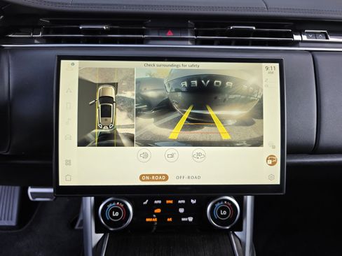 Certified 2023 Land Rover Range Rover SE AWD/4WD image 20